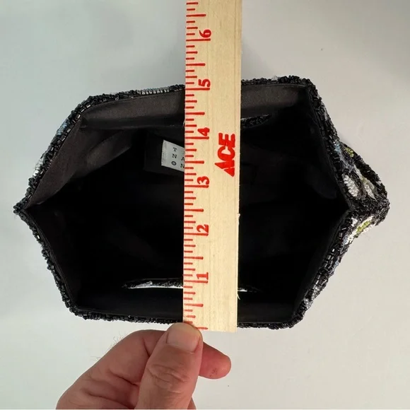 TIANA NEW YORK Beaded Clutch Bag Black with Colorful Bird and Floral Design - Picture 7 of 12